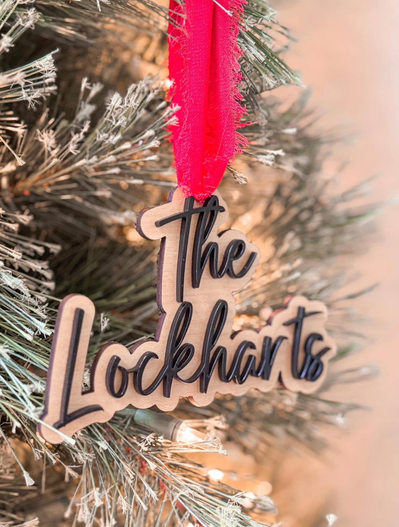 Personalized Family Name Christmas Ornament | Christmas Collection