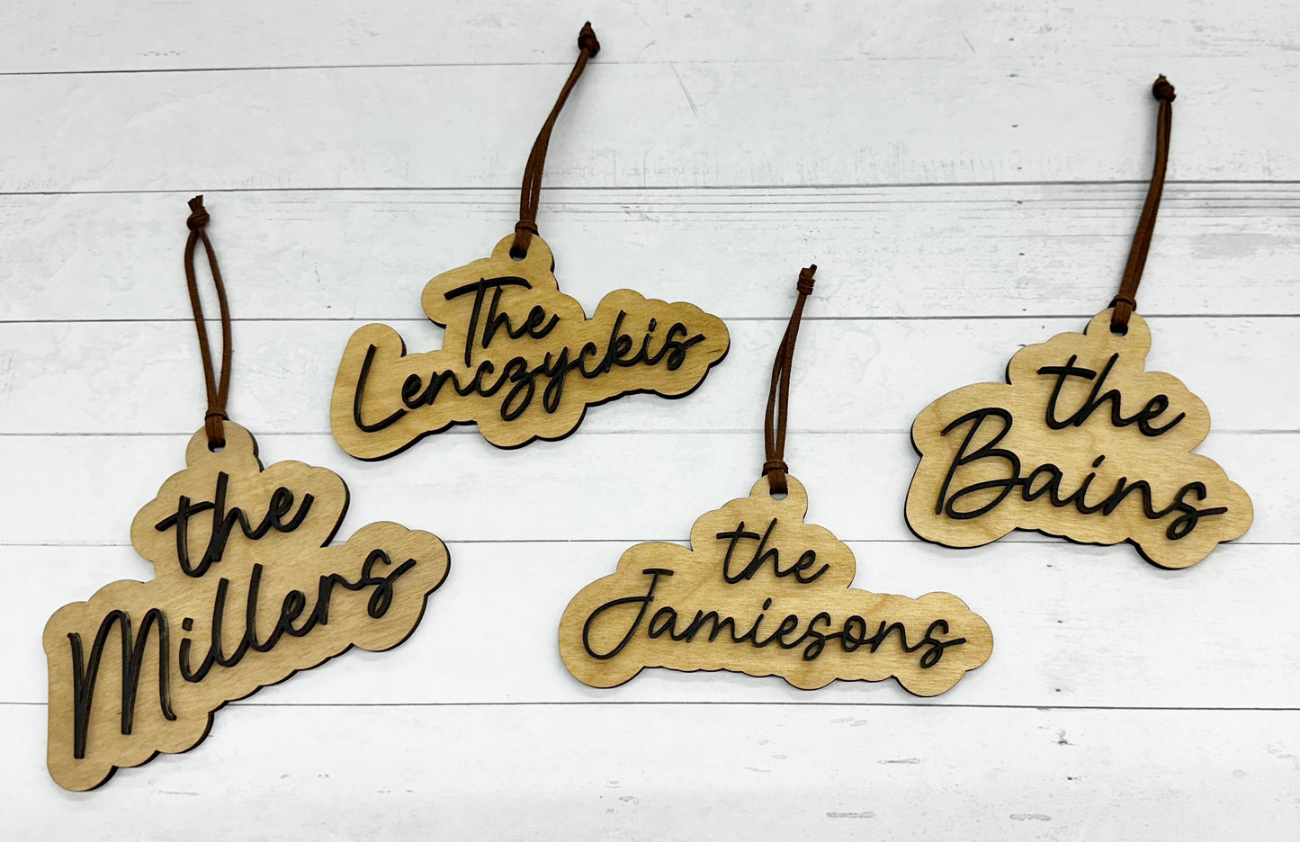 Personalized Family Name Christmas Ornament | Christmas Collection