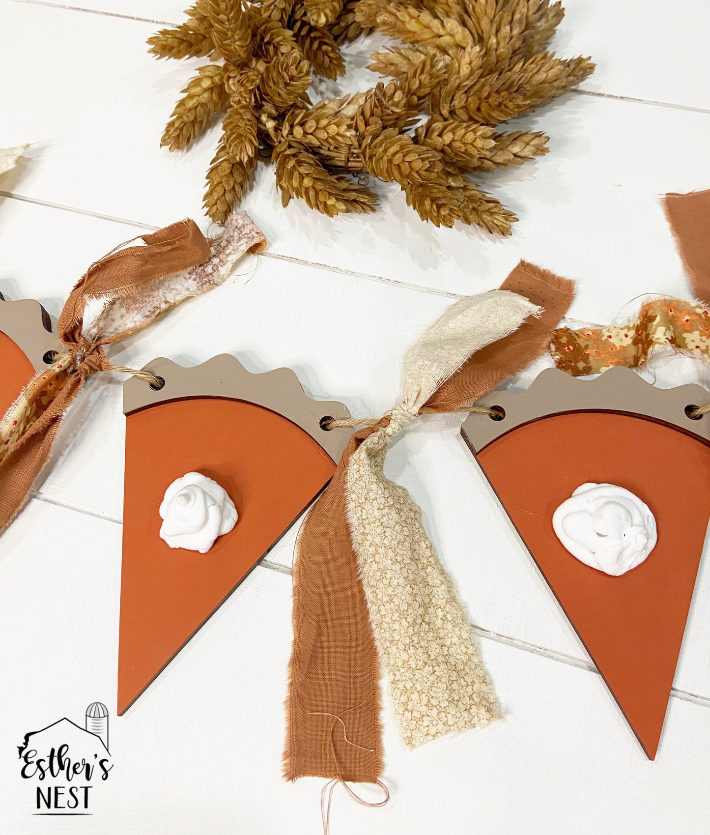 Pumpkin Pie Garland | Wood Garland | Adult DIY Kit | Thanksgiving Garland
